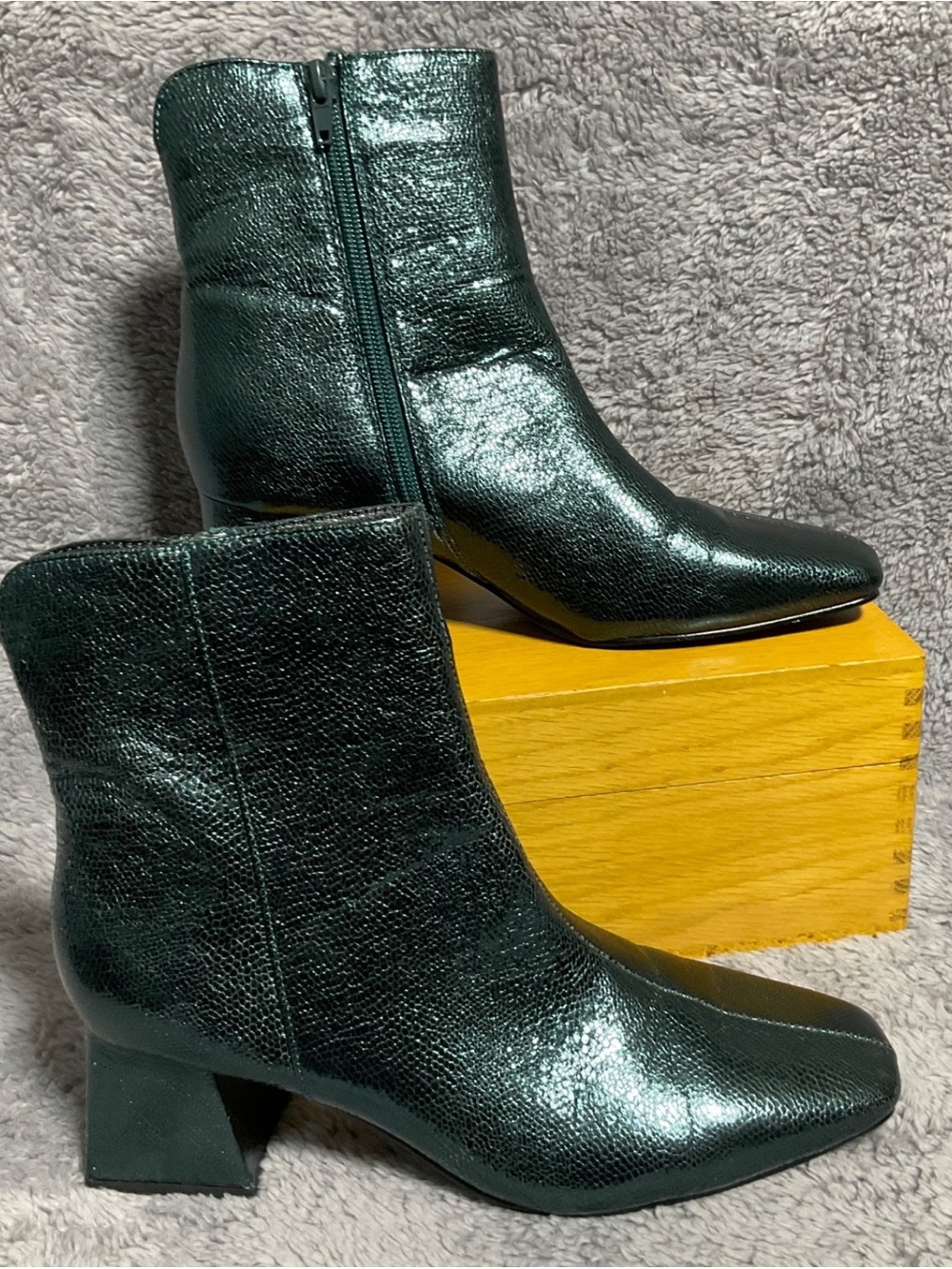 Dark Green Women's Ankle Boots with Block Heel
